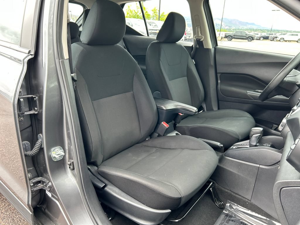 Used 2024 Nissan Kicks S FWD image 15