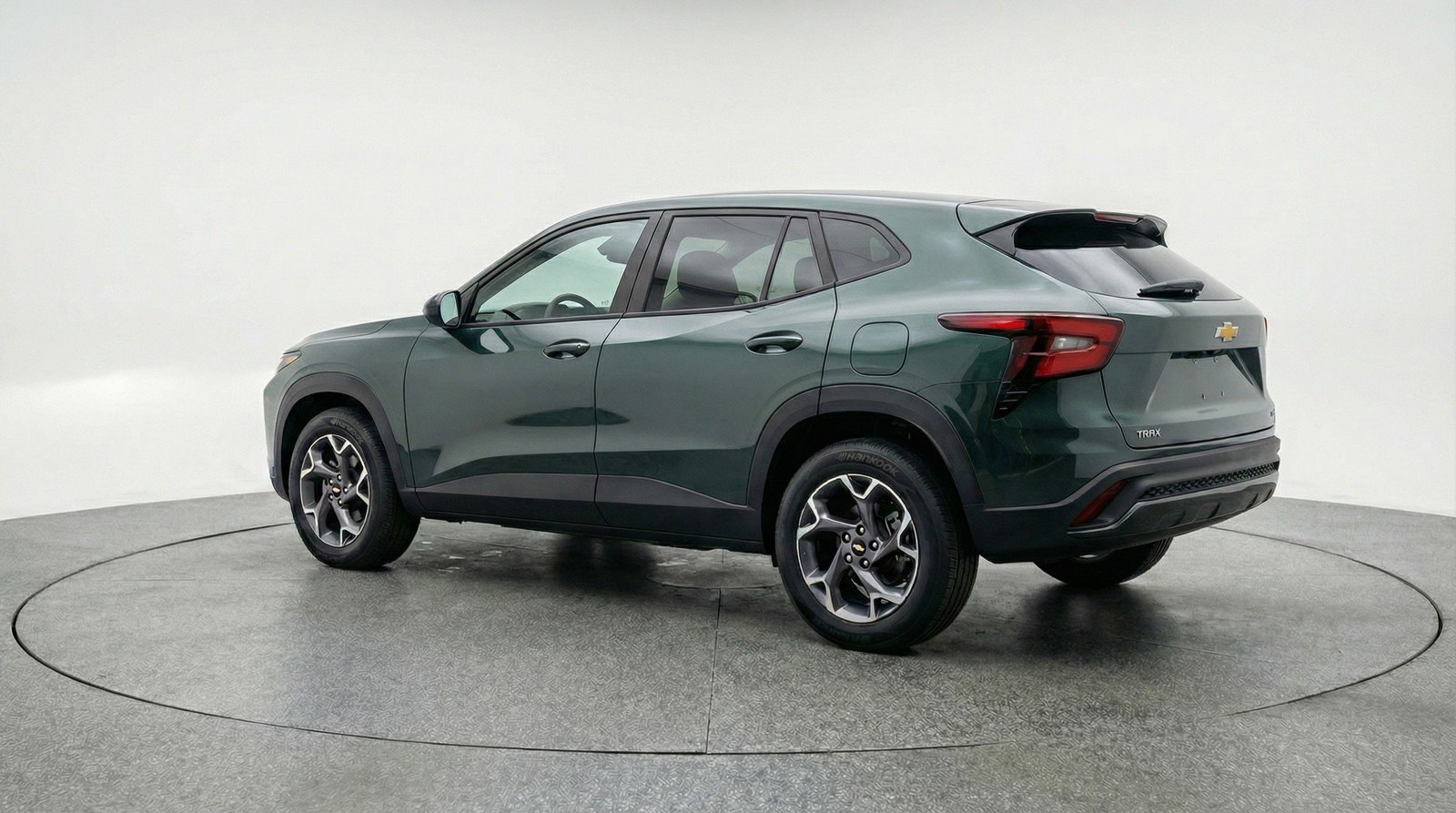 Used 2025 Chevrolet Trax LT image 6