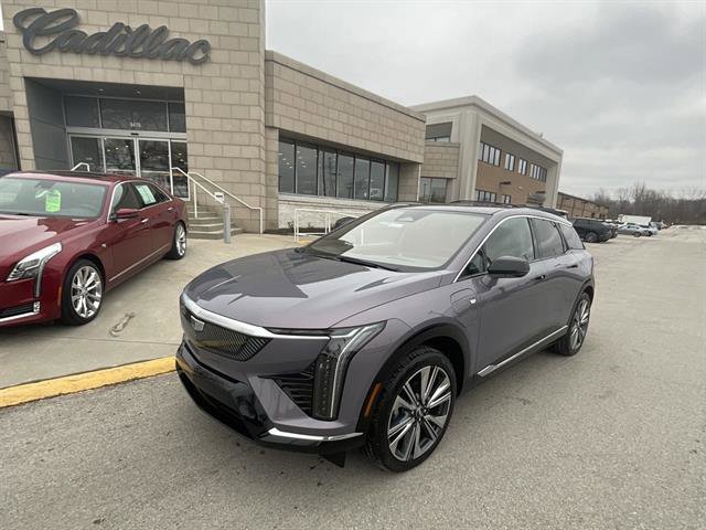 New 2026 Cadillac Optiq Luxury 2