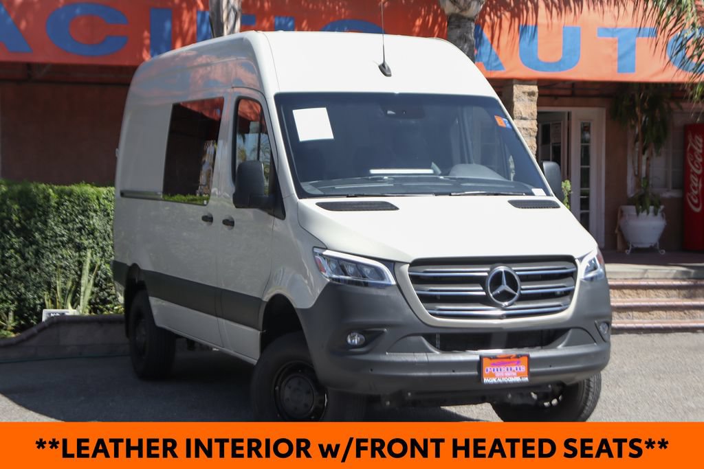 Used 2023 Mercedes-Benz Sprinter 2500 image 2
