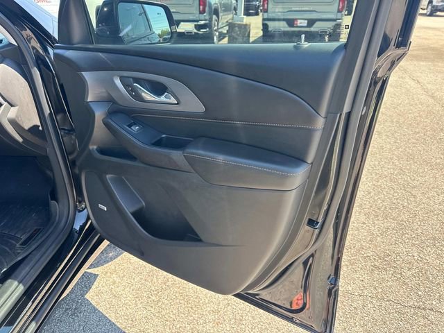 Used 2021 Chevrolet Traverse Premier w/ Redline Edition image 26