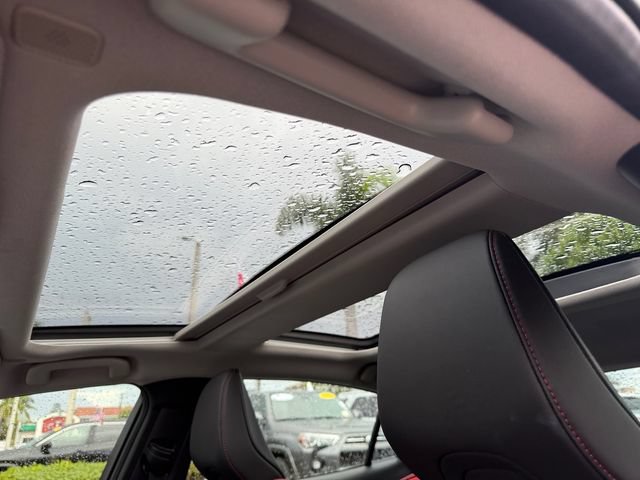 Used 2024 Toyota Prius Prime FWD image 21