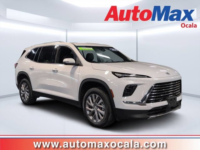 Used 2026 Buick Enclave Preferred FWD image 1