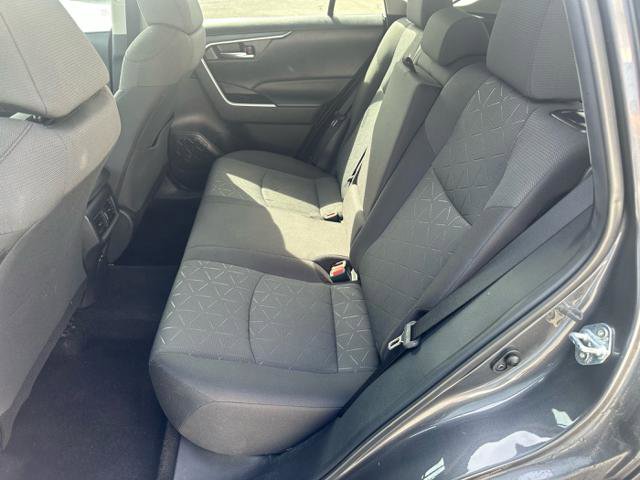 Used 2022 Toyota RAV4 XLE image 7