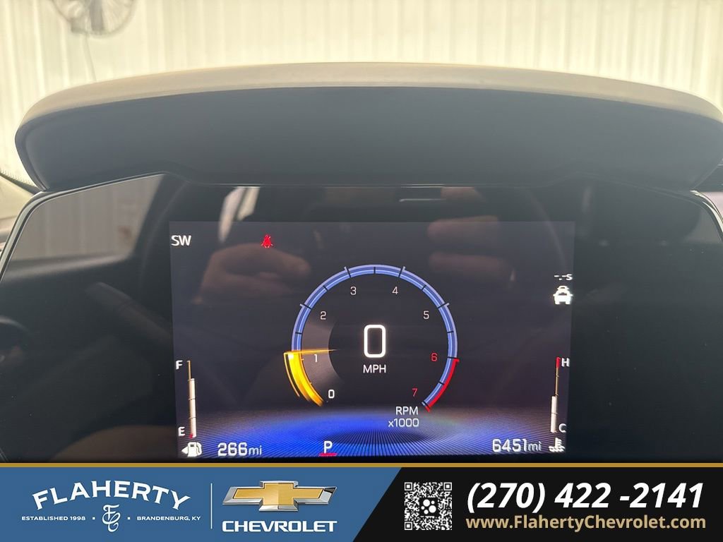 Used 2025 Chevrolet Trax LT w/ Driver Confidence Package image 23