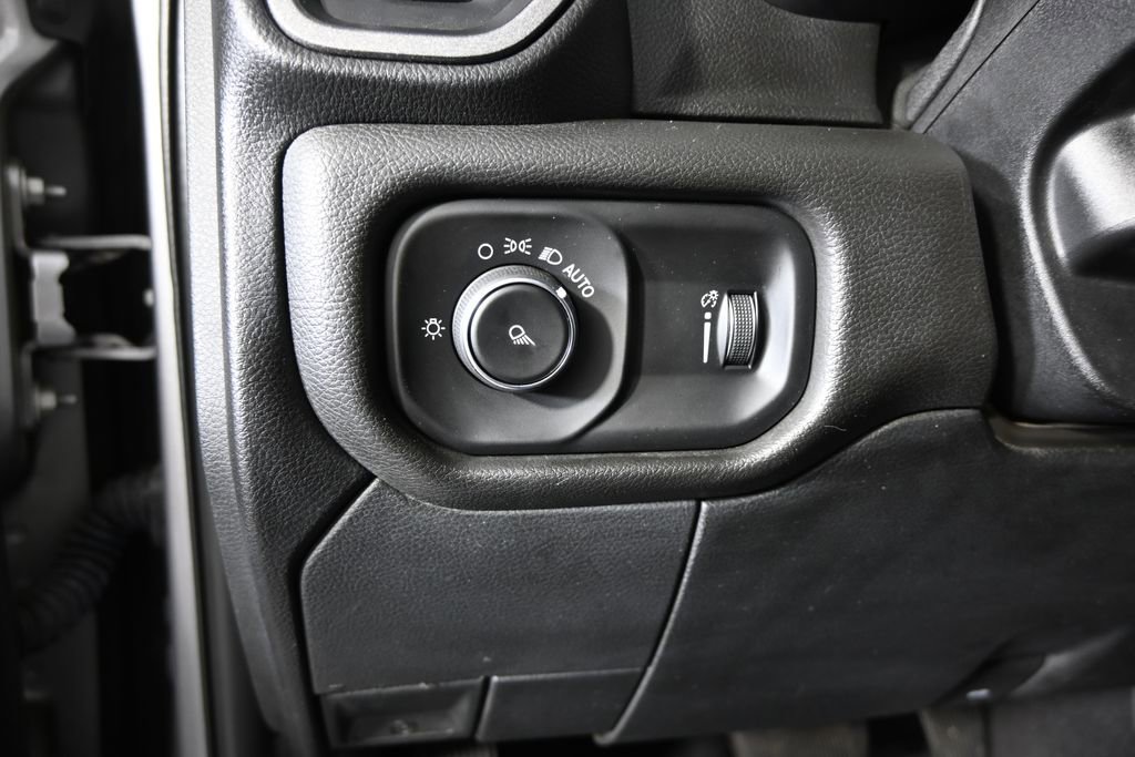 Used 2021 RAM 2500 Tradesman AWD/4WD image 23