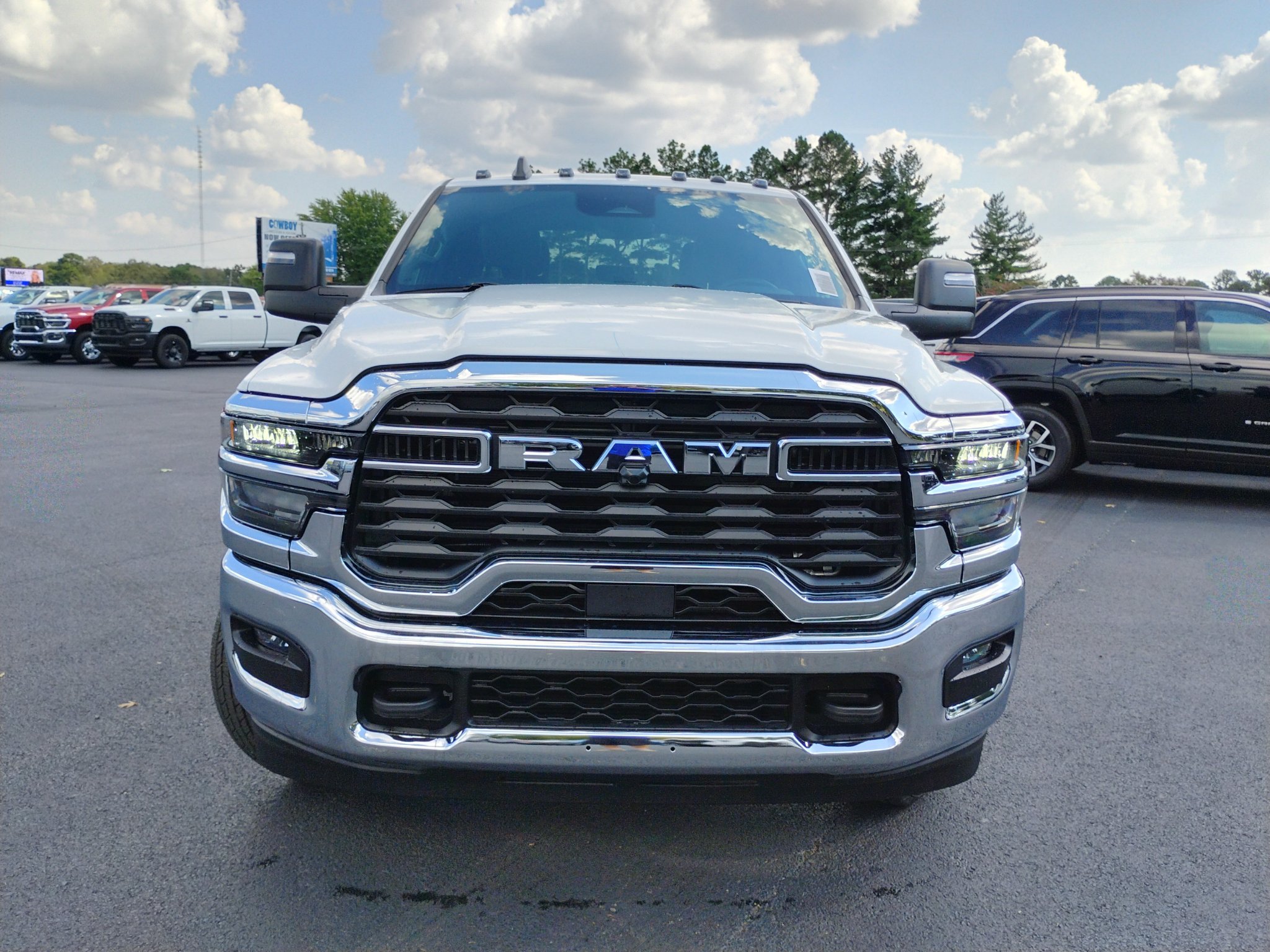 New 2026 RAM 3500 Tradesman w/ Chrome Appearance Group A AWD/4WD image 2