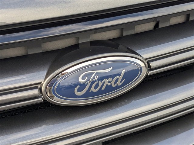 Used 2019 Ford Escape SEL image 12