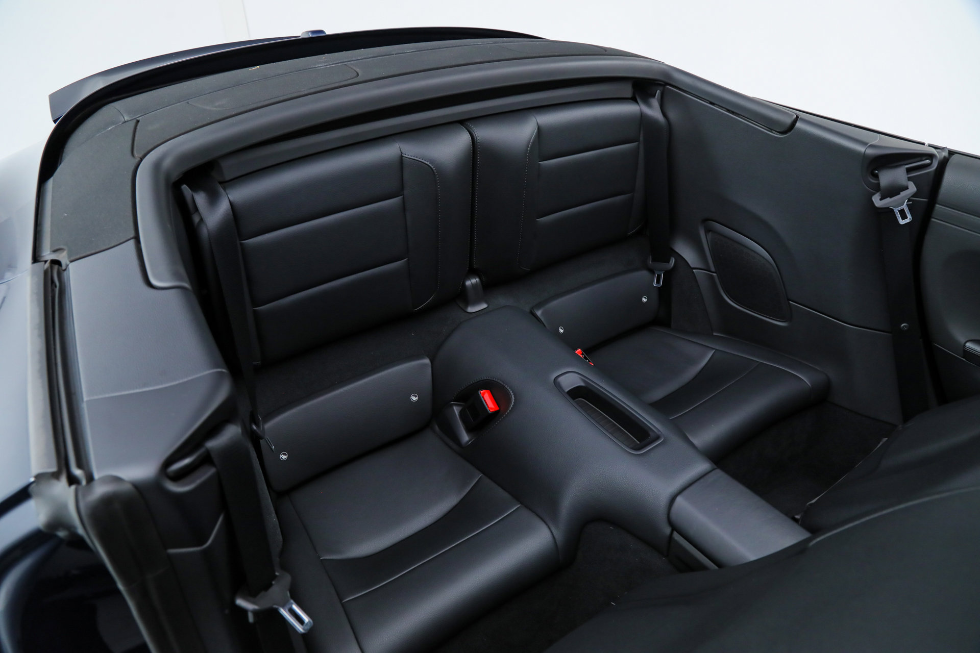 Used 2016 Porsche 911 Carrera S image 25