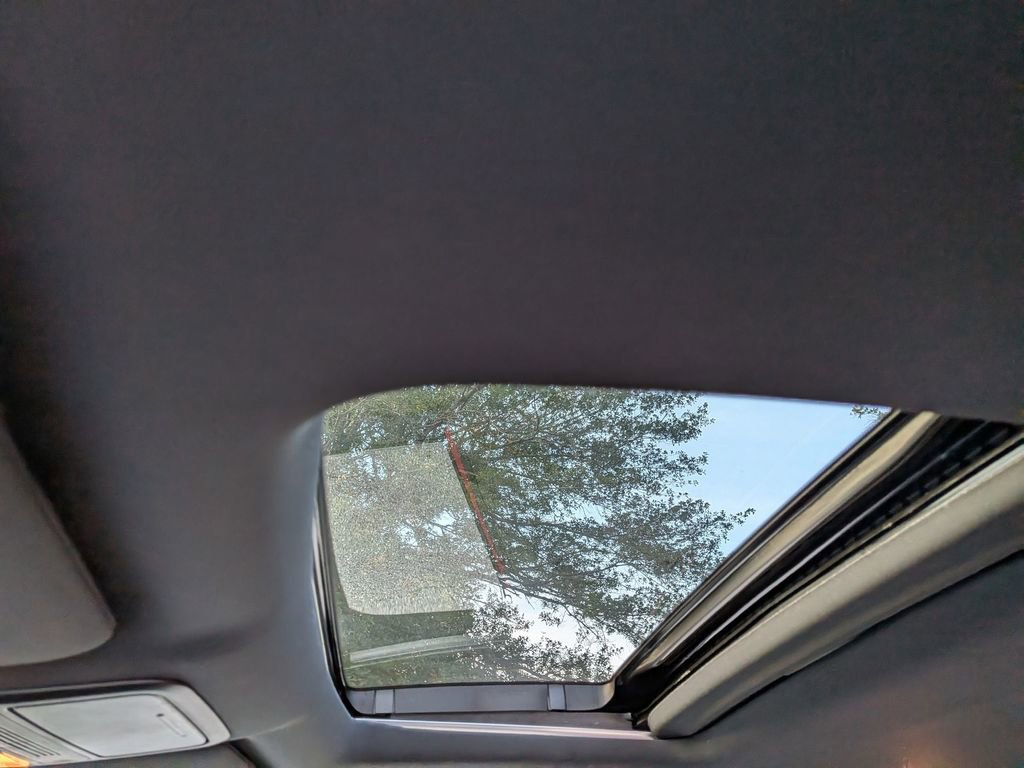 Used 2023 Honda Odyssey Sport image 26