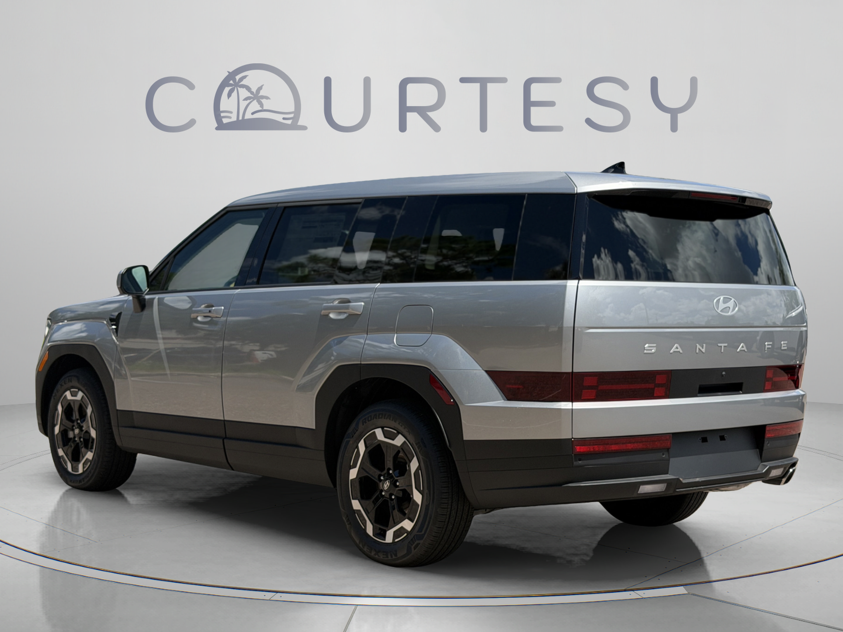 New 2027 Hyundai Santa Fe SE FWD image 3
