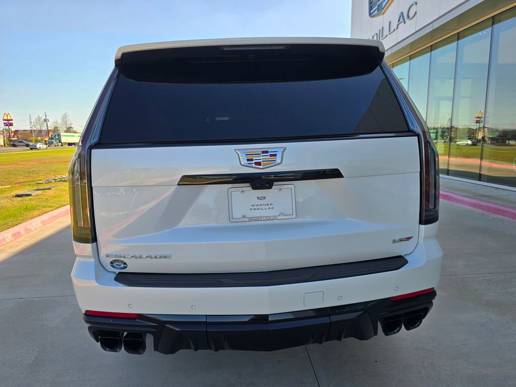 Used 2025 Cadillac Escalade V w/ LPO, Floor Liner Package AWD/4WD image 5