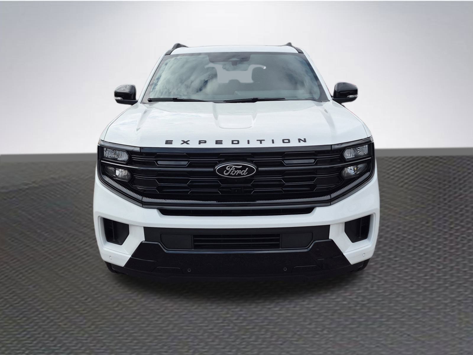 New 2026 Ford Expedition Platinum w/ Stealth Appearance Package image 3