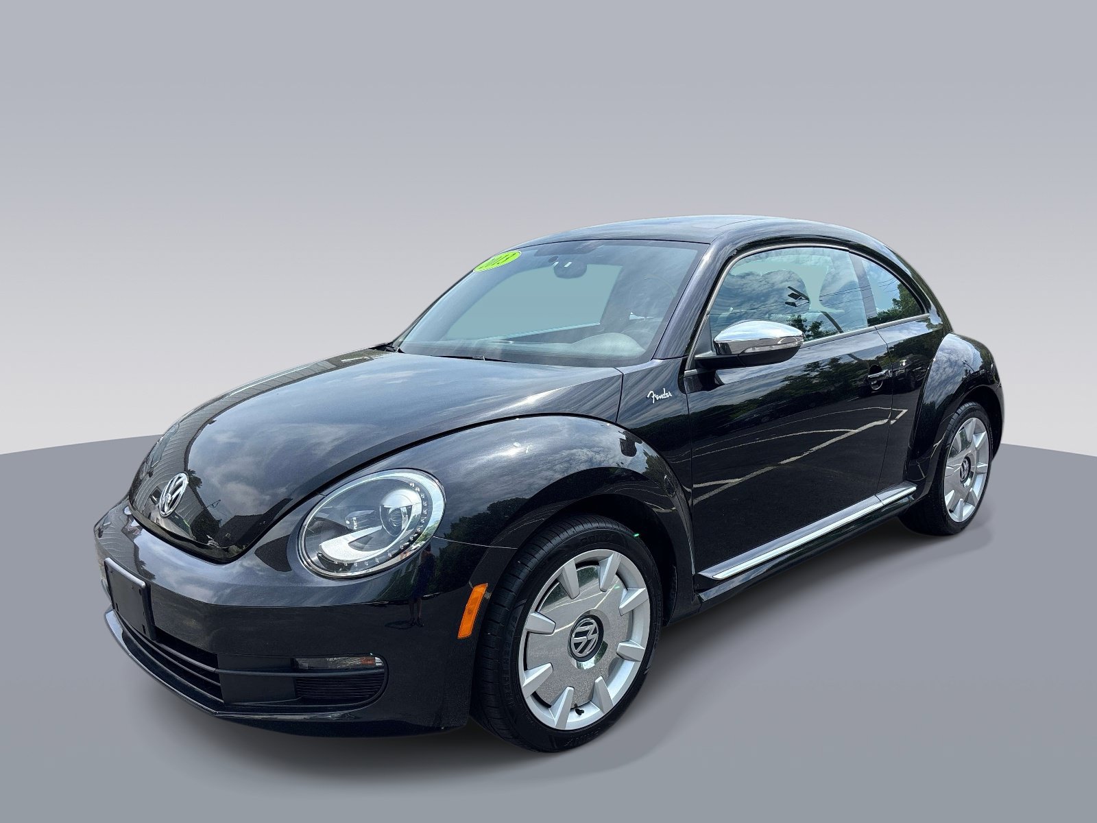 Used 2013 Volkswagen Beetle 2.5 Fender FWD image 5