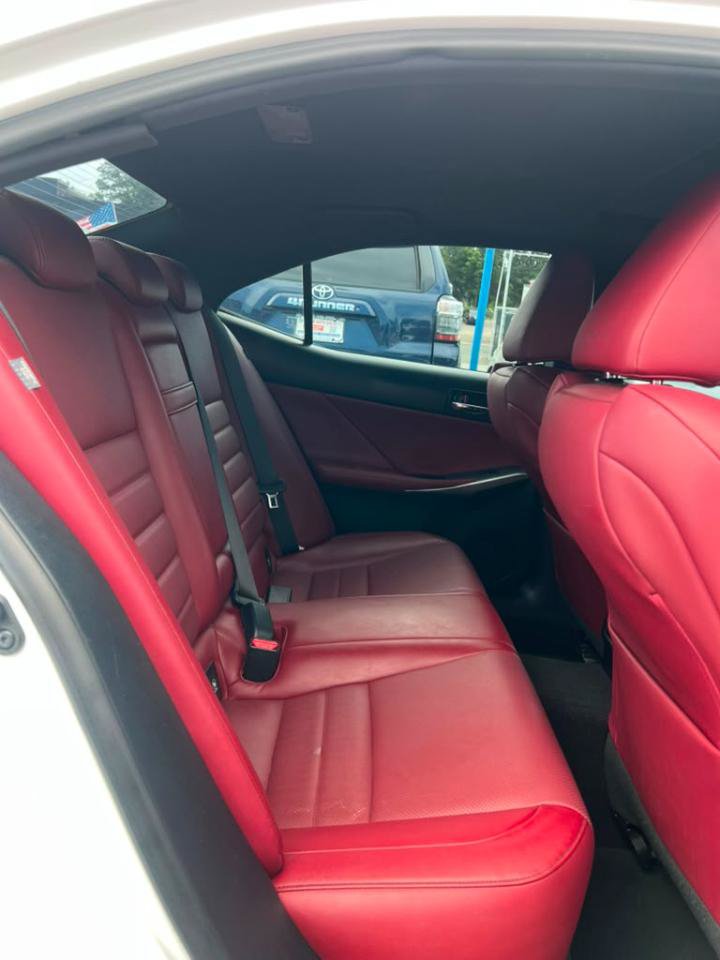 Used 2016 Lexus IS 300 AWD image 17