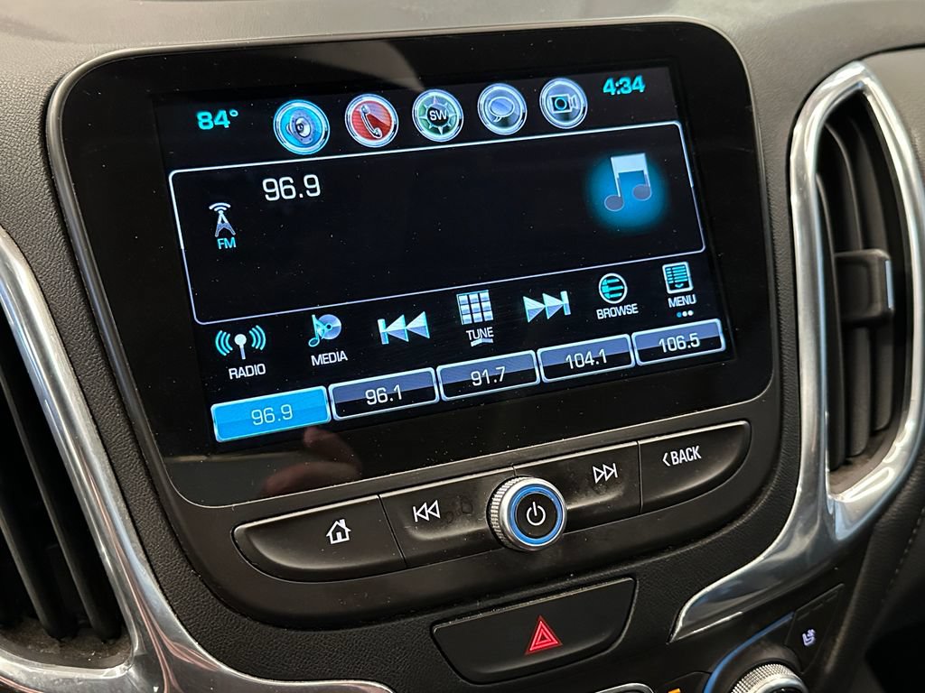 Used 2018 Chevrolet Equinox Premier AWD/4WD image 13