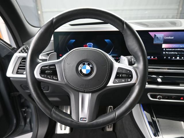 Used 2024 BMW X5 sDrive40i w/ M Sport Package image 2