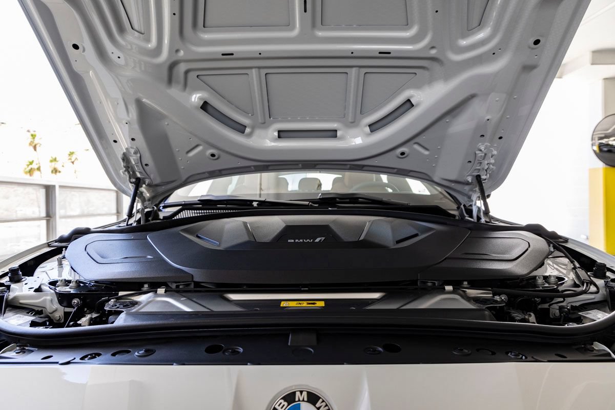 New 2026 BMW i4 eDrive40 w/ Premium Package RWD image 31