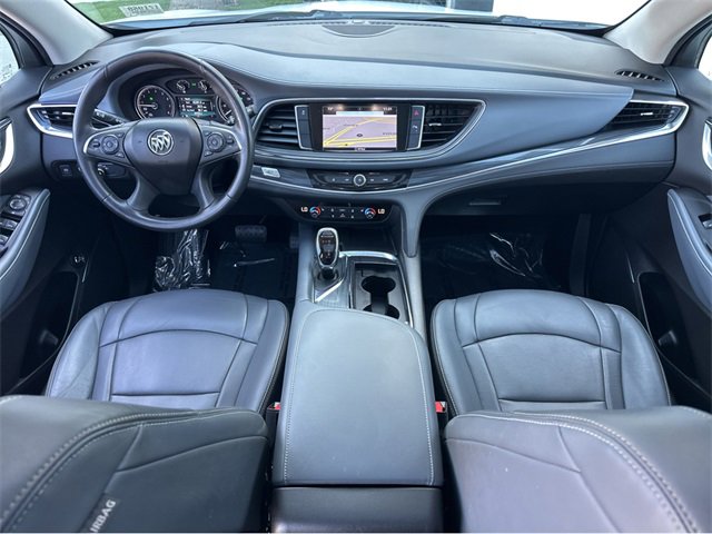Used 2019 Buick Enclave Essence image 8