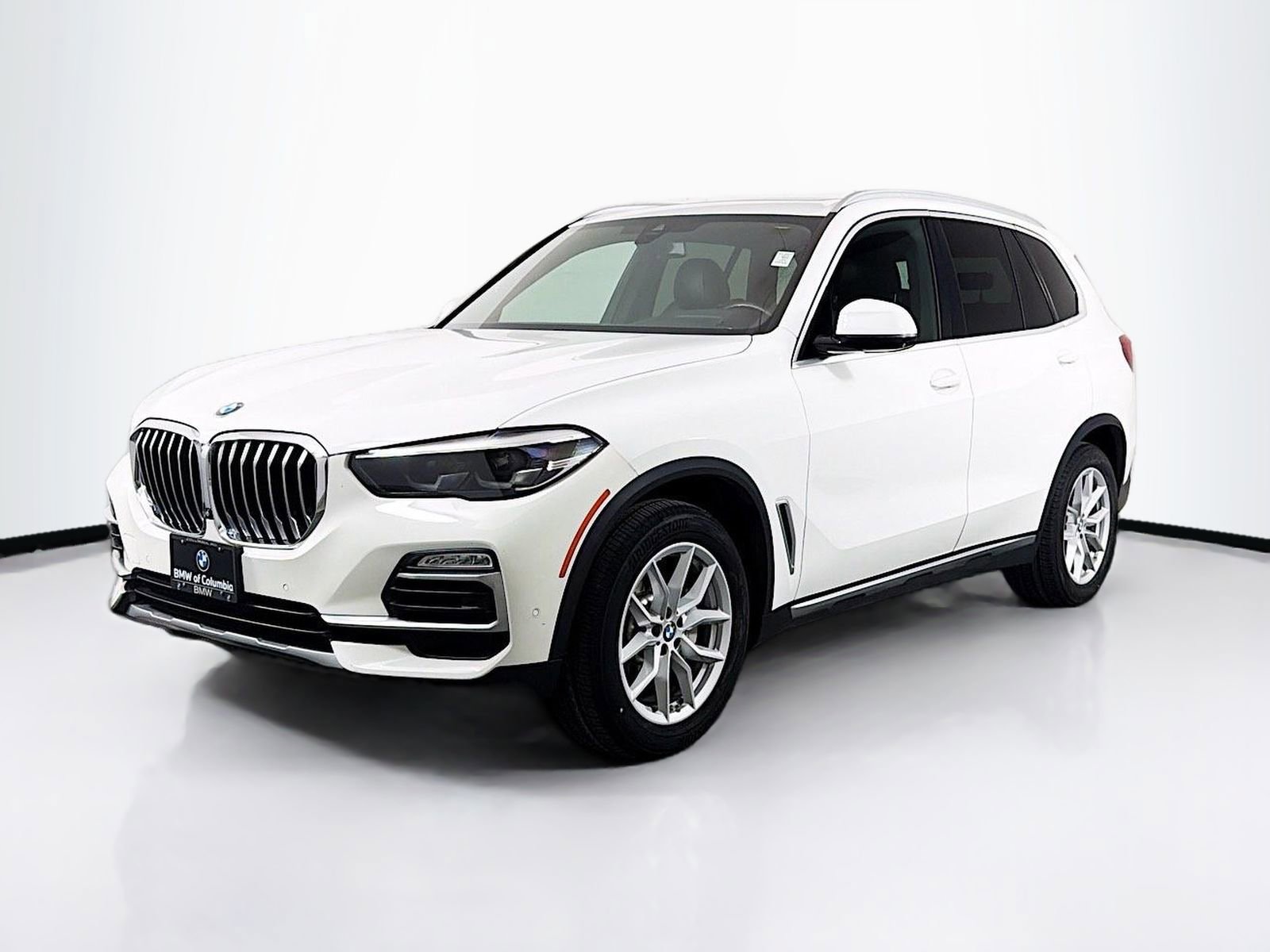 Used 2019 BMW X5 xDrive40i w/ Convenience Package AWD/4WD image 3