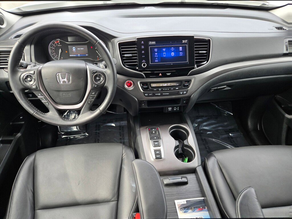 Certified 2023 Honda Ridgeline RTL image 10