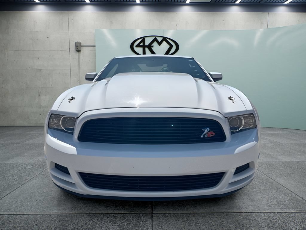 Used 2014 Ford Mustang GT Premium w/ GT Track Package RWD image 8