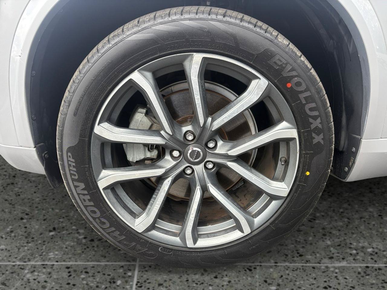 Used 2017 Volvo XC90 T6 Momentum w/ Vision Package AWD/4WD image 36