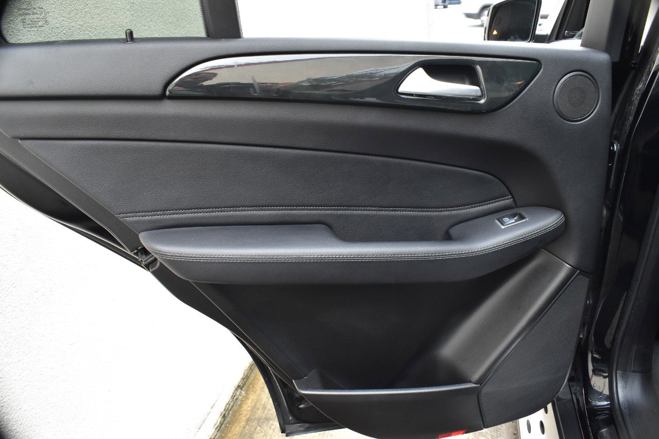 Used 2019 Mercedes-Benz GLE 400 4MATIC image 20