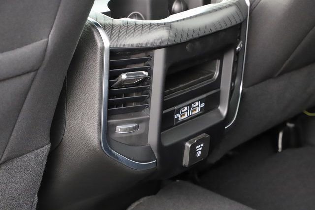 New 2026 RAM 2500 Big Horn AWD/4WD image 20