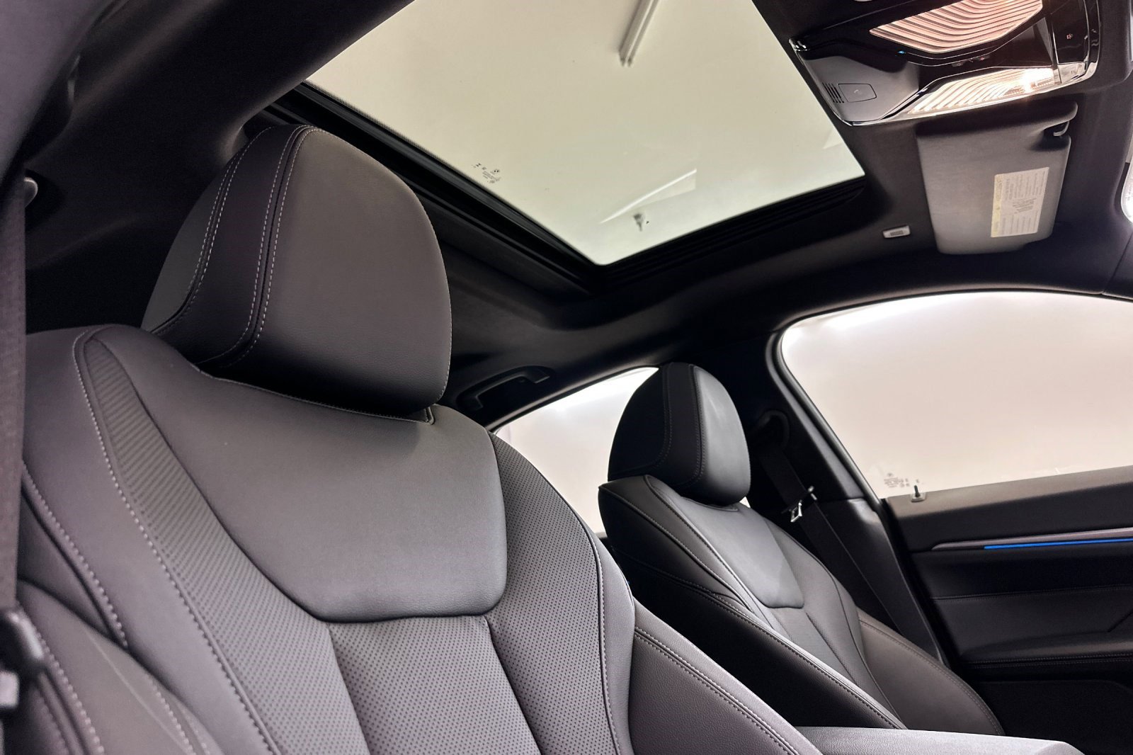 Certified 2023 BMW i4 eDrive35 w/ Premium Package image 25