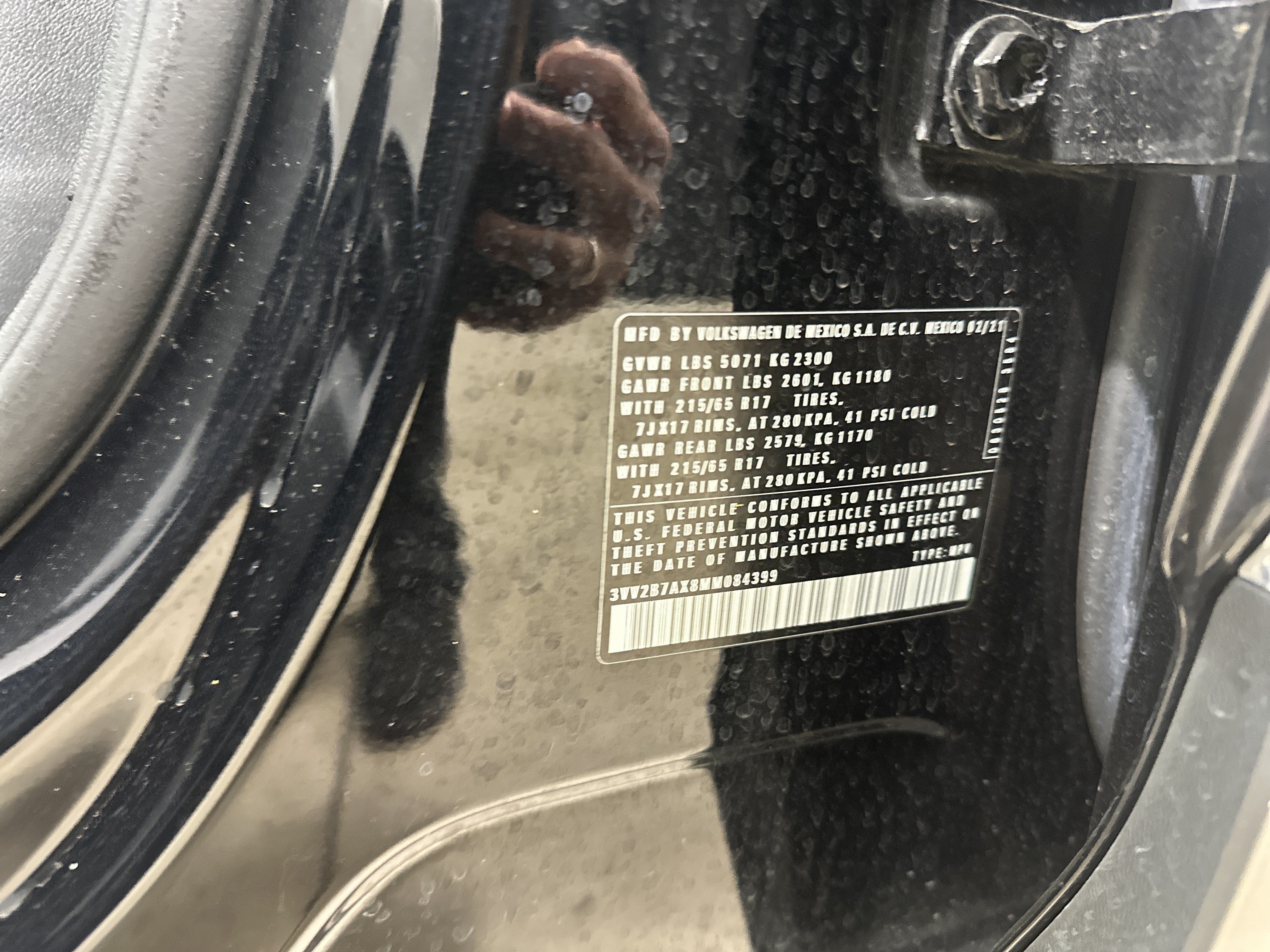 Used 2021 Volkswagen Tiguan SE AWD/4WD image 21