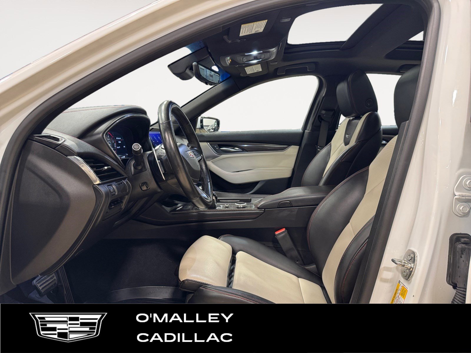 Certified 2023 Cadillac CT5 V w/ Premium Package image 10