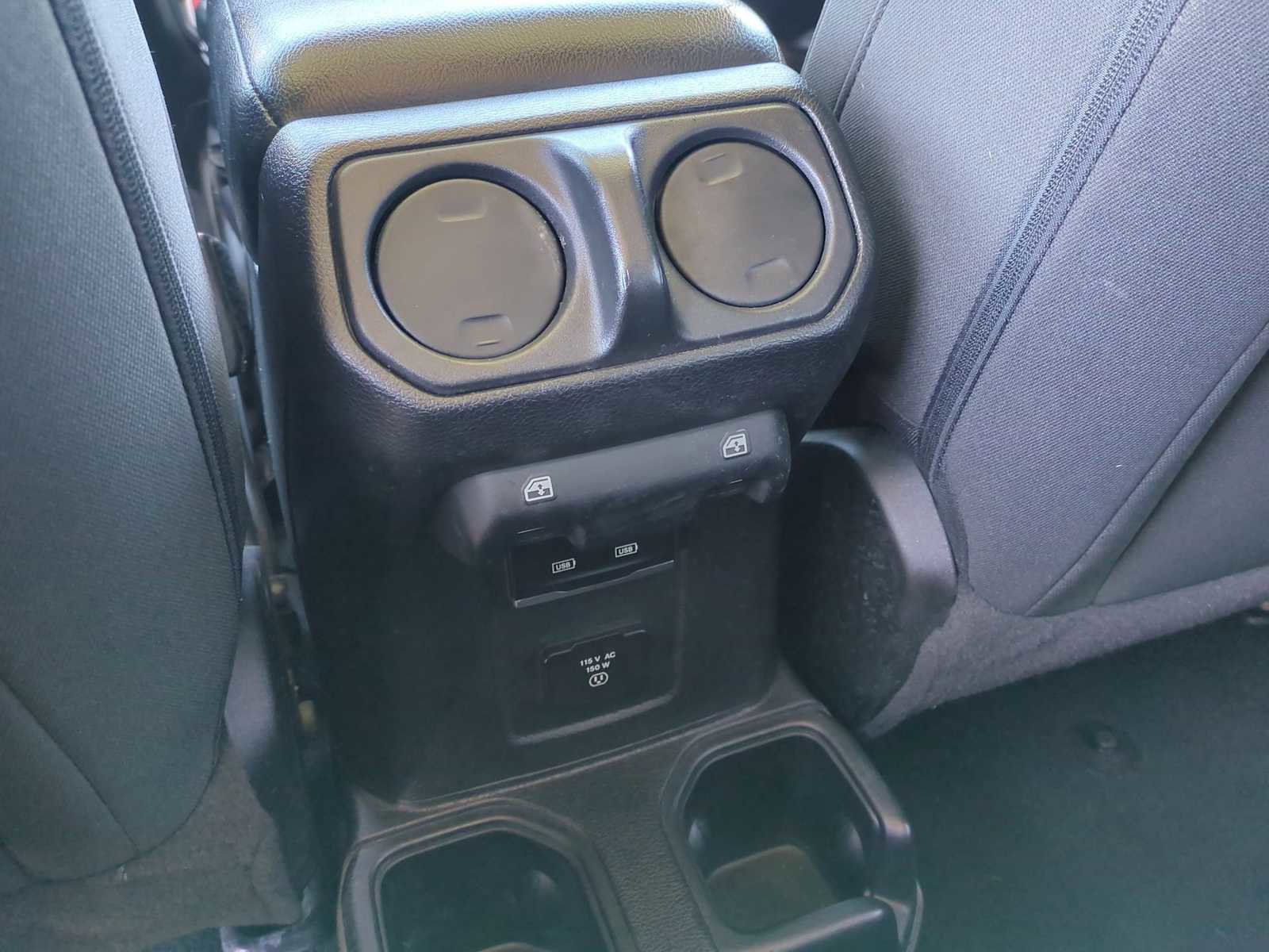 Used 2023 Jeep Wrangler Unlimited Rubicon image 21