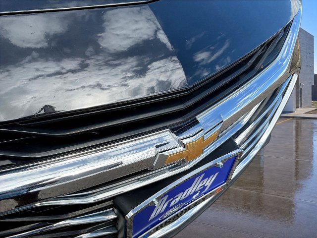 Used 2024 Chevrolet Malibu LT FWD image 32