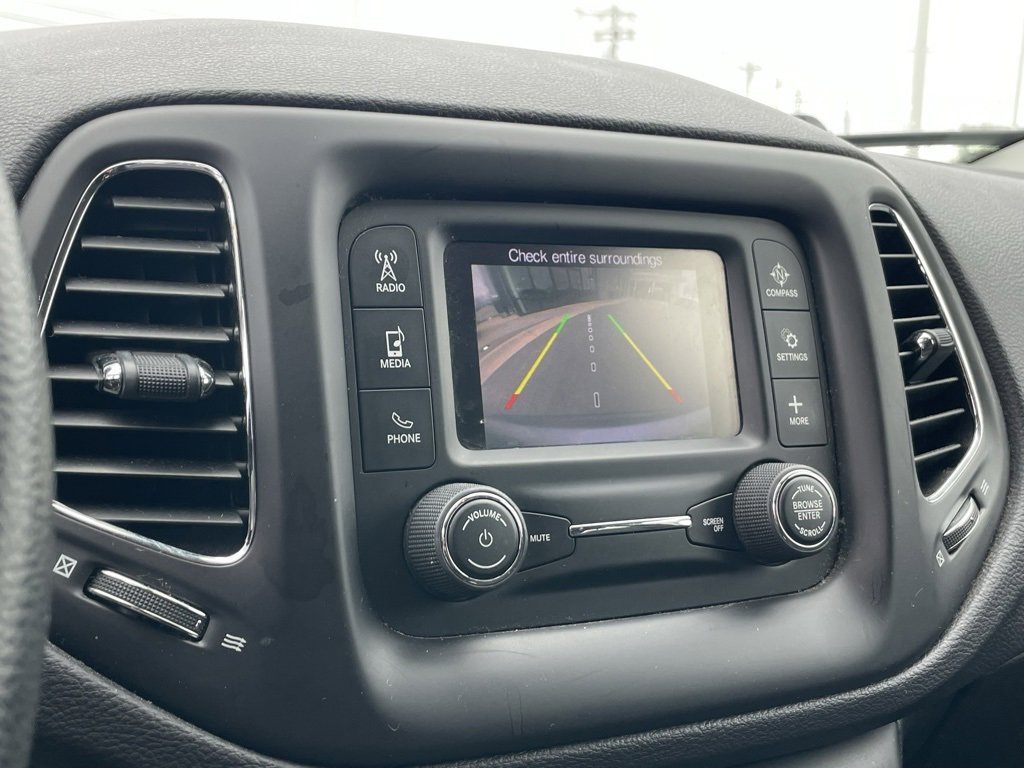 Used 2018 Jeep Compass Sport image 16