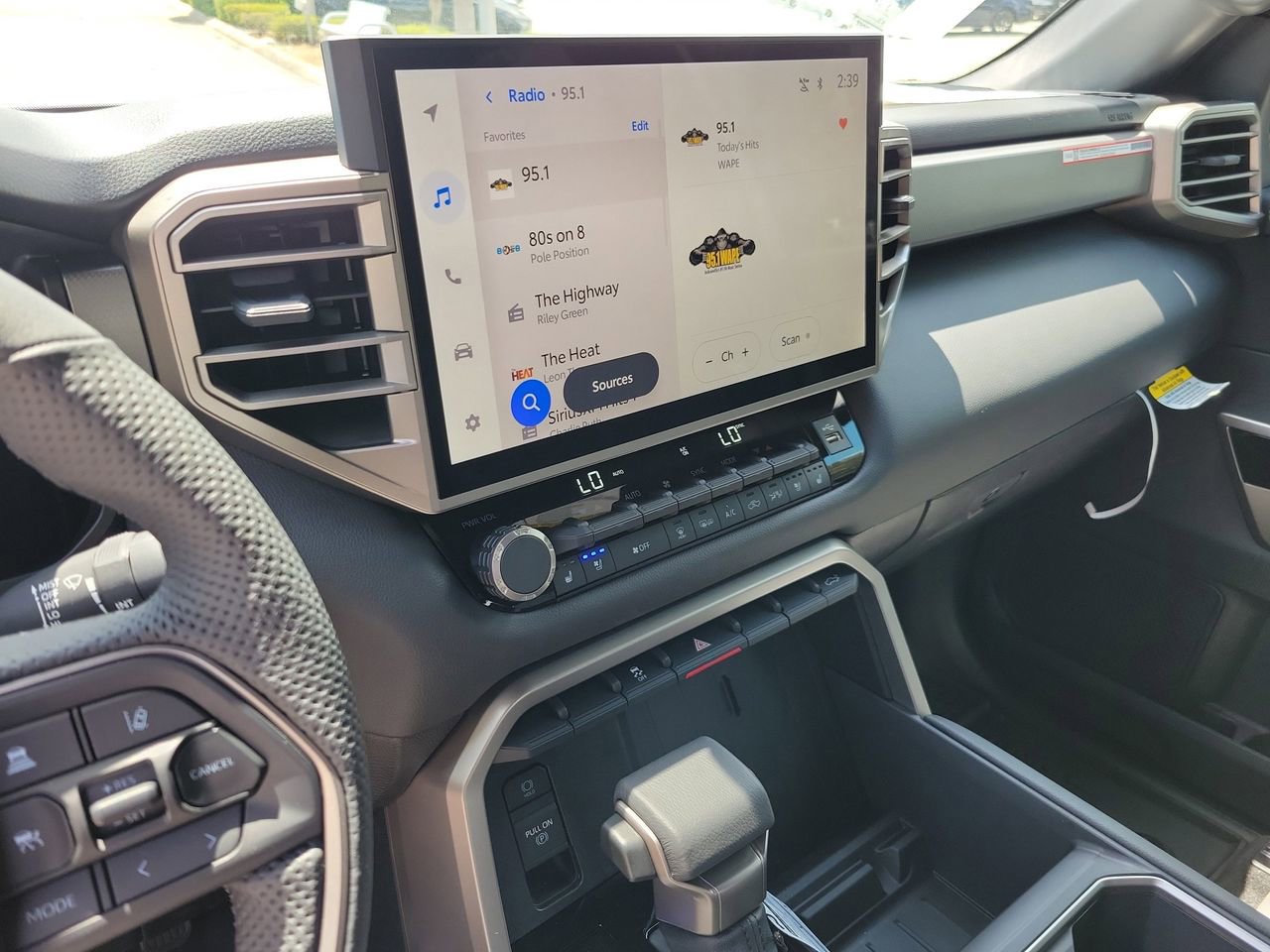 New 2026 Toyota Tundra Limited AWD/4WD image 22