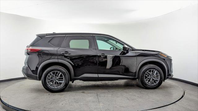 Used 2023 Nissan Rogue S image 7