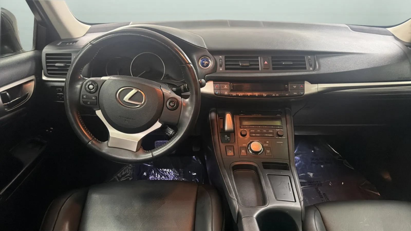 Used 2015 Lexus CT 200h FWD image 10