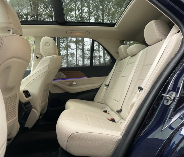 Used 2021 Mercedes-Benz GLE 350 w/ AMG Line Exterior image 15