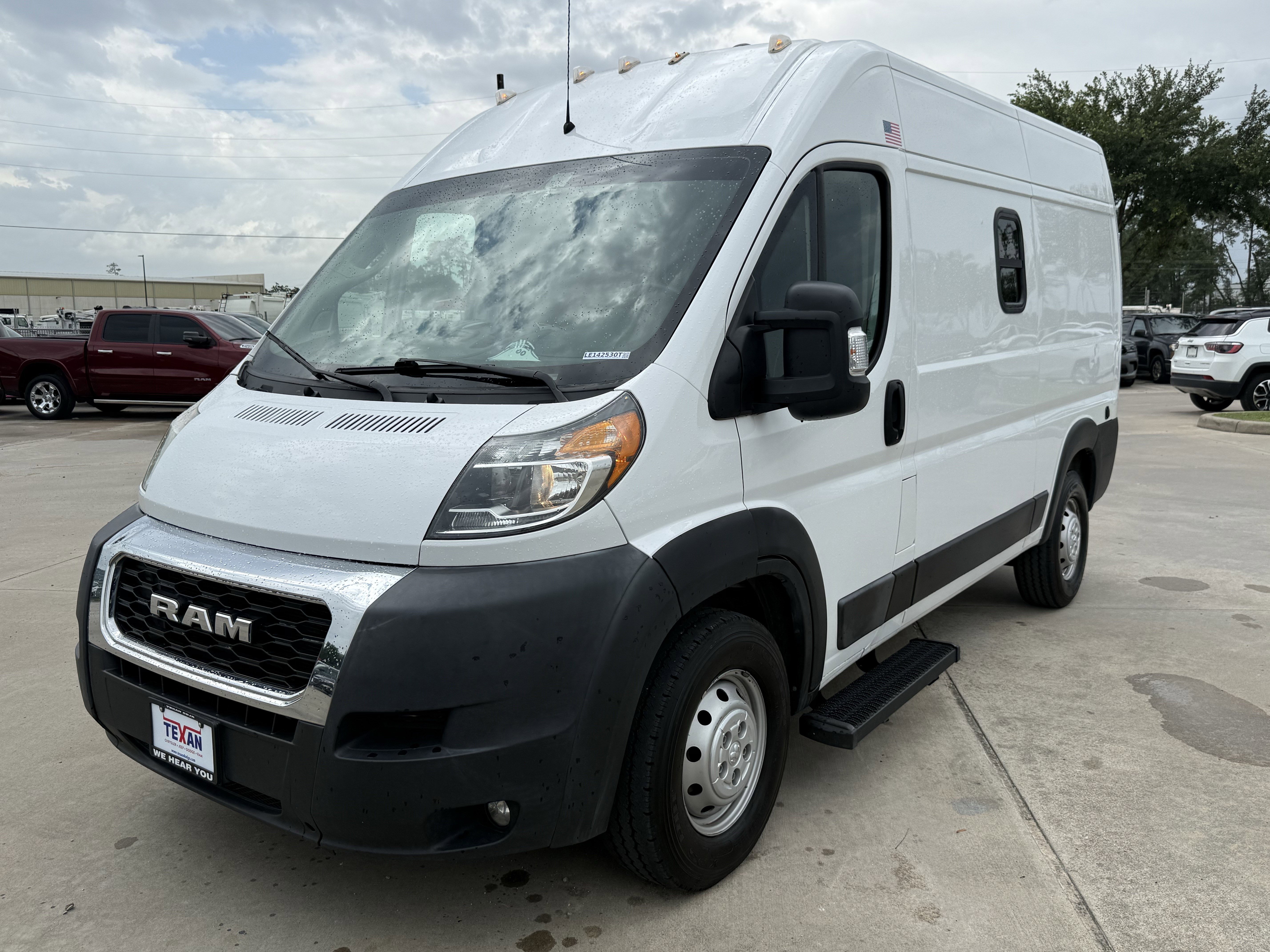 Used 2020 RAM ProMaster 1500 w/ Premium Appearance Group FWD image 9