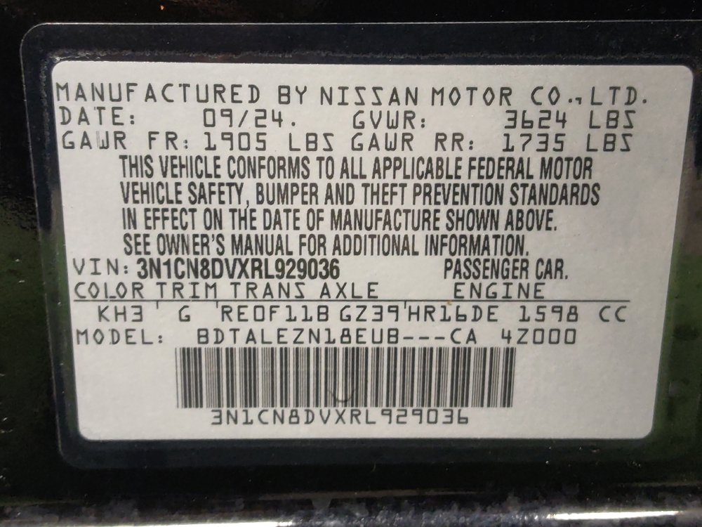 Used 2024 Nissan Versa S w/ Trunk Package FWD image 33