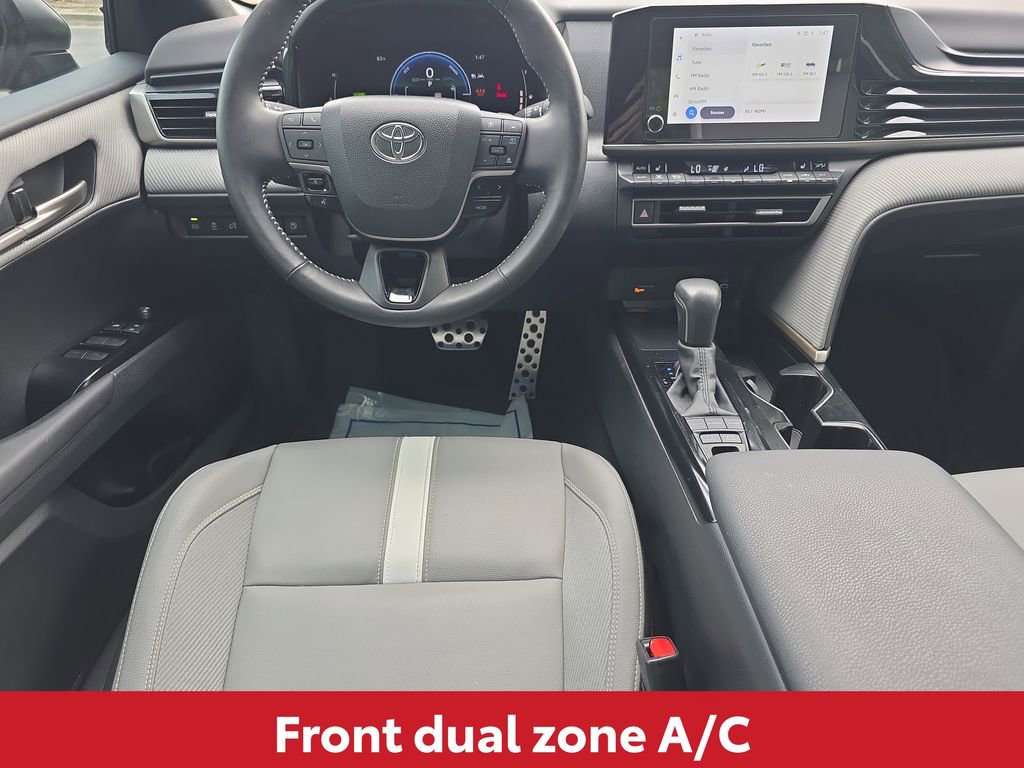 Used 2025 Toyota Camry SE w/ Convenience Package FWD image 19