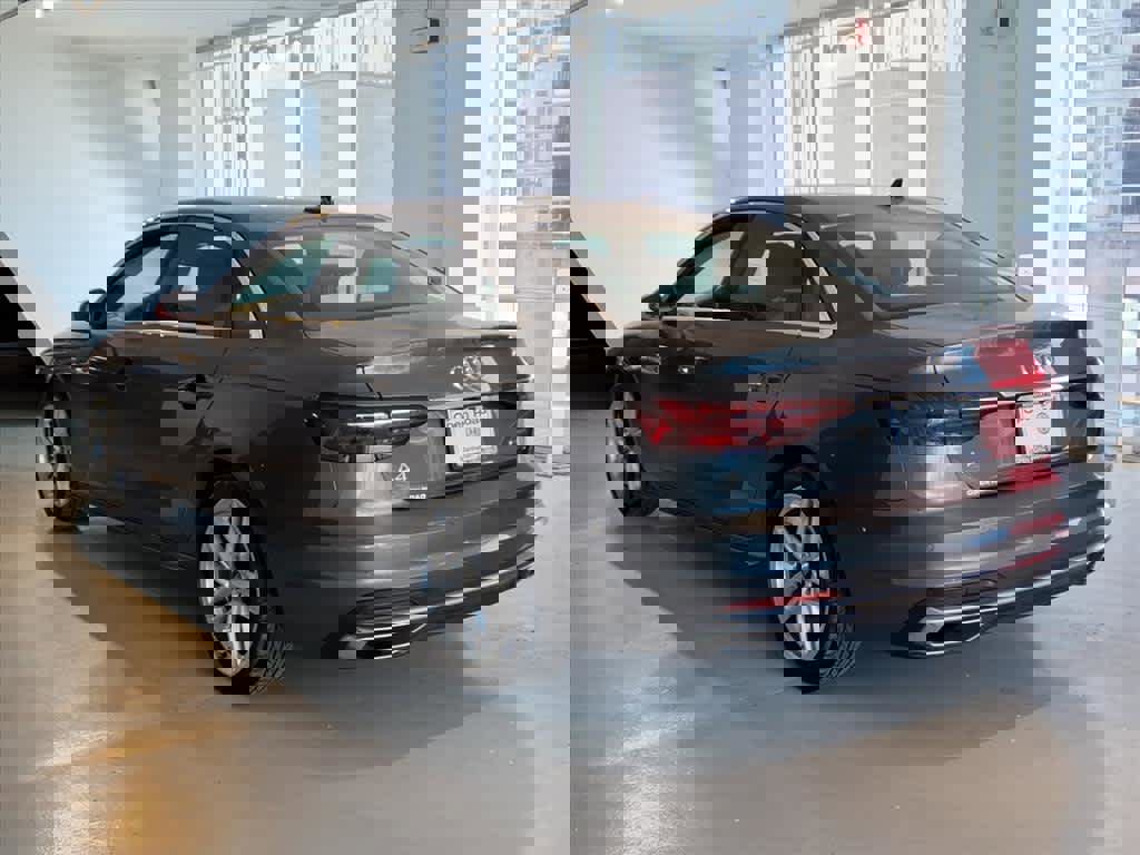 Used 2023 Audi A4 2.0T Premium w/ Convenience Package image 6