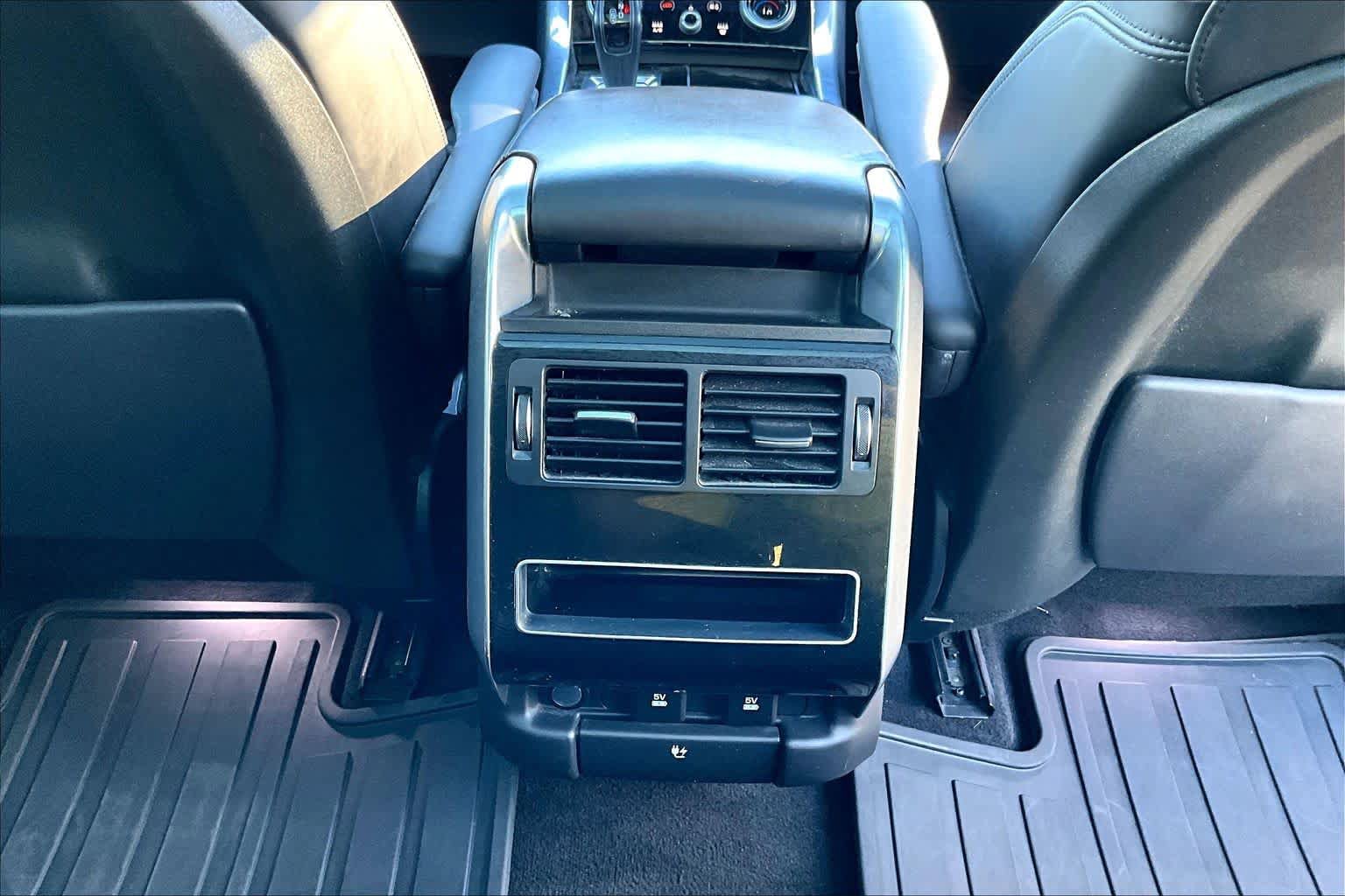 Used 2019 Land Rover Range Rover Sport HSE AWD/4WD image 34