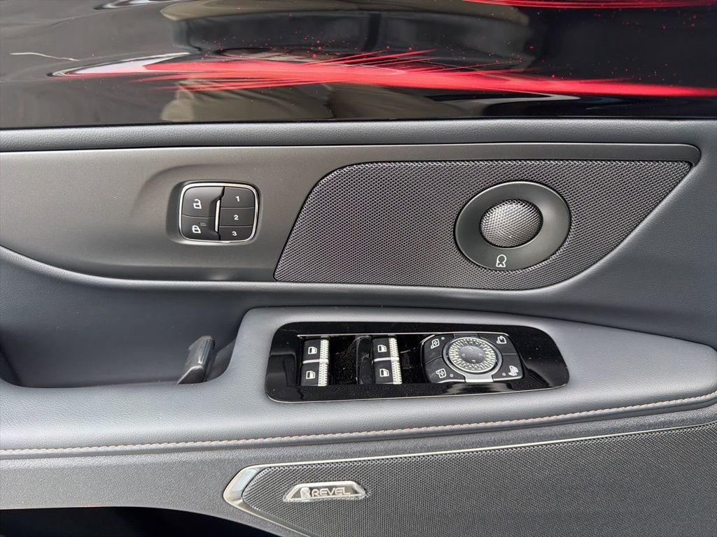 New 2026 Lincoln Nautilus Reserve w/ Jet Appearance Package AWD/4WD image 25