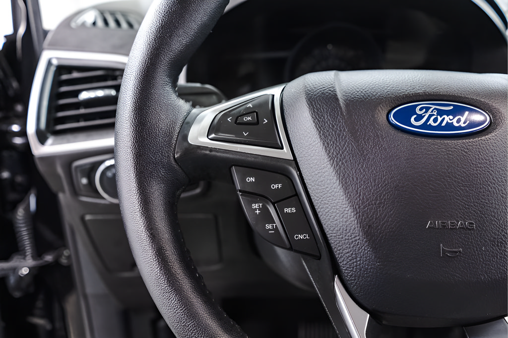 Used 2024 Ford Edge SEL w/ Convenience Package AWD/4WD image 12