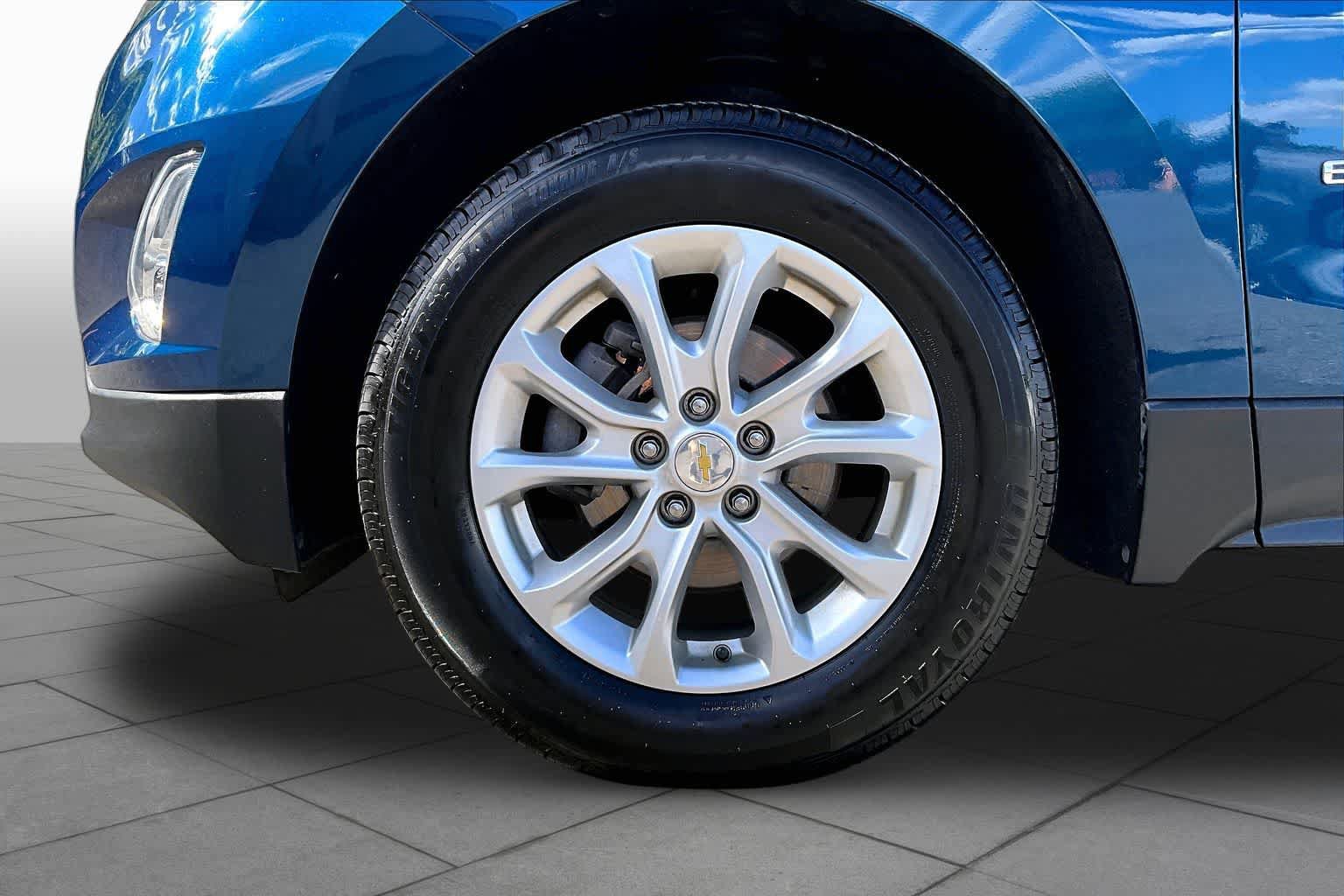 Used 2019 Chevrolet Equinox LT AWD/4WD image 11