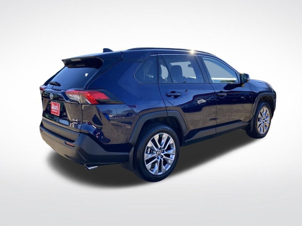 Used 2024 Toyota RAV4 XLE Premium w/ Weather Package AWD/4WD image 7