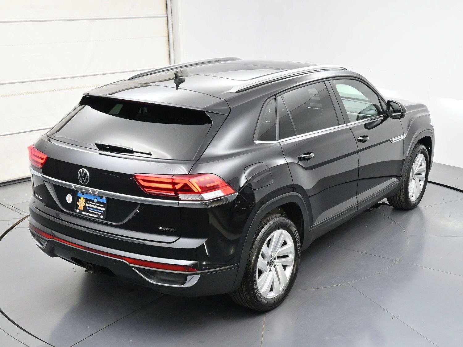 Used 2023 Volkswagen Atlas Cross Sport SE w/ Panoramic Sunroof Package AWD/4WD image 34