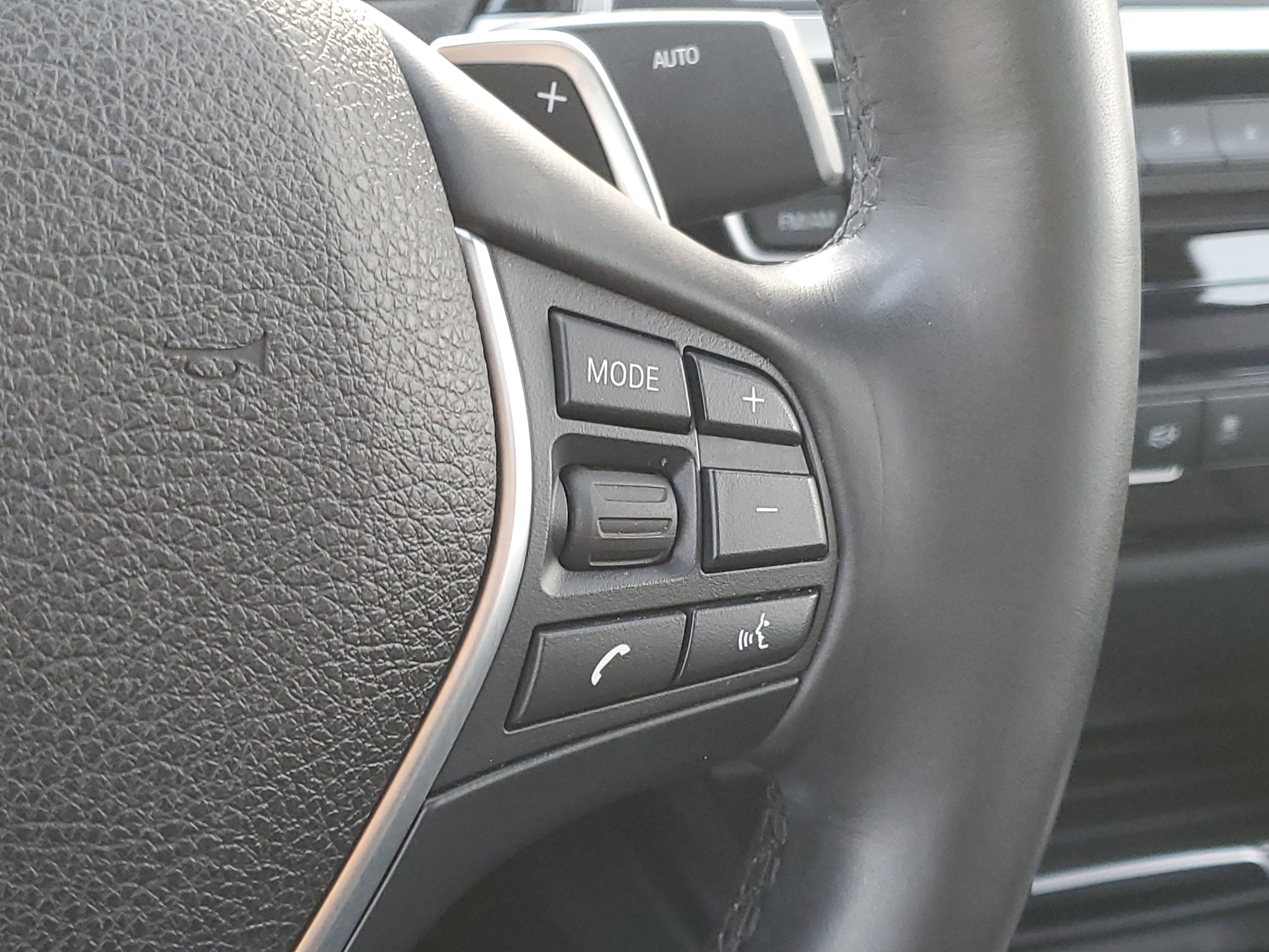 Used 2018 BMW 340i xDrive Sedan image 13